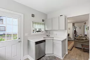 717 Railroad St, Springdale Boro, PA 15144 - Photo 9