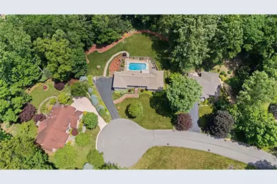 177 Mill Run Dr, White Township, PA 15701 - Photo 9