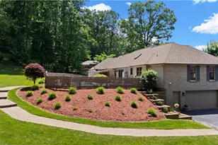 177 Mill Run Dr, White Township, PA 15701 - Photo 17