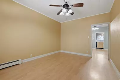 511 McKinley Ave, Vandergrift, PA 15629 - Photo 3
