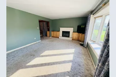 2434 Racetrack Rd, Youngwood, PA 15672 - Photo 17