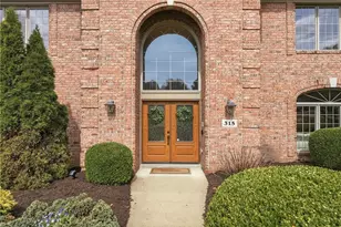 315 Fox Run Dr, Peters Township, PA 15367 - Photo 5