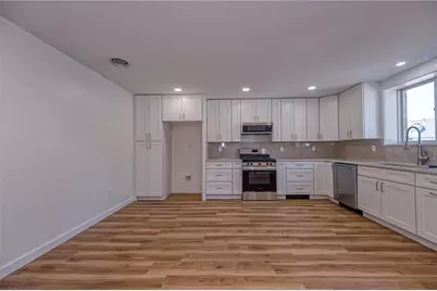 800 Jackson Ave, Monaca, PA 15061 - Photo 5