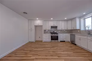 800 Jackson Ave, Monaca, PA 15061 - Photo 5