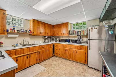 770 Vogan St, New Castle, PA 16101 - Photo 29