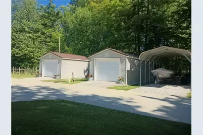 2082 Quincy Lane, Shenango, PA 16424 - Photo 11