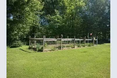 2082 Quincy Lane, Shenango, PA 16424 - Photo 9