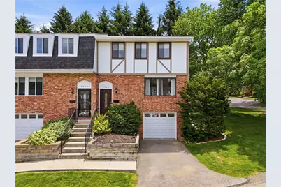 4400 Laurel Oak Drive, Hampton, PA 15101 - Photo 1