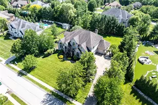 2114 N Villa Ct, Hampton, PA 15044 - Photo 3