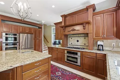2114 N Villa Ct, Hampton, PA 15044 - Photo 21