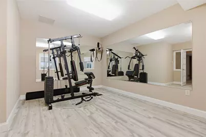 2114 N Villa Ct, Hampton, PA 15044 - Photo 49