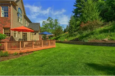 1801 Constitution Blvd, Adams Township, PA 16059 - Photo 5