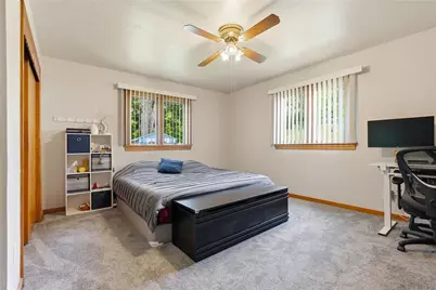 29 Colecrest St, Carnegie, PA 15106 - Photo 13