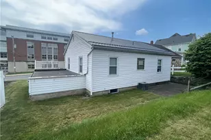 457 Chestnut St, Indiana Boro, PA 15701 - Photo 3