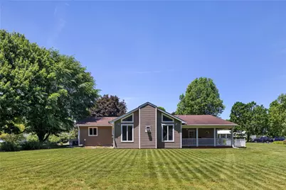 16 Aylesworth Way, Liberty Township, PA 16127 - Photo 5