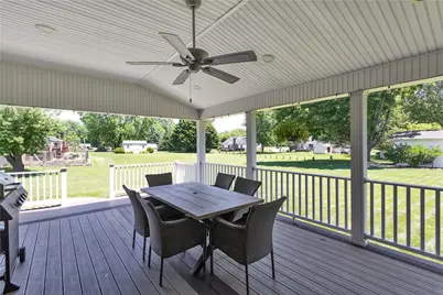 16 Aylesworth Way, Liberty Township, PA 16127 - Photo 31