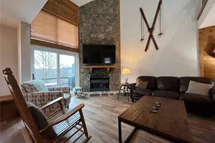 4506 Swiss Mt Dr, Seven Springs, PA 15622 - Photo 3