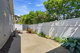 302 3rd St, Oakdale, PA 15071 - Photo 27