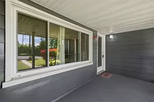 302 3rd St, Oakdale, PA 15071 - Photo 3