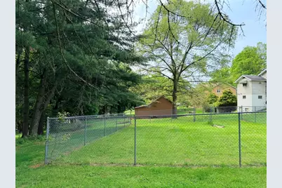 96 &100 S Kings Creek Rd, Hanover Township, PA 15021 - Photo 11