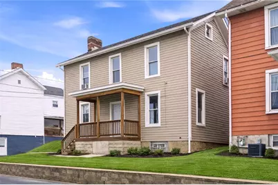 601 Mt Pleasant St, Greensburg, PA 15601 - Photo 1