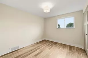 1325 Cardinal Dr, Scott Township, PA 15243 - Photo 27