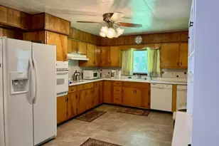 304 N Scott St, New Castle, PA 16101 - Photo 3