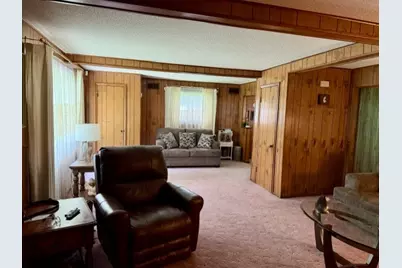 304 N Scott St, New Castle, PA 16101 - Photo 5