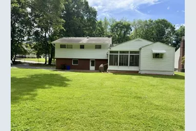 304 N Scott St, New Castle, PA 16101 - Photo 13