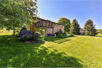 3427 Hills Church Rd, Murrysville, PA 15632 - Photo 9