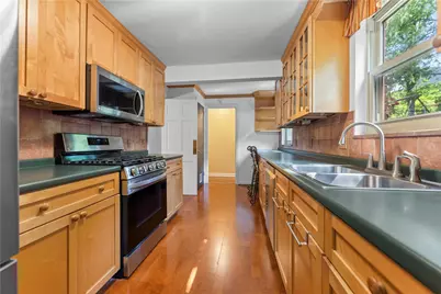 752 N Meadowcroft Ave, Pittsburgh, PA 15216 - Photo 13