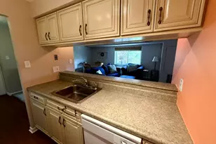 1001 Grandview Ave, Bridgeville, PA 15017 - Photo 3