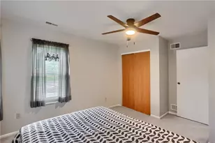 21 Ashford Dr, Cranberry Township, PA 16066 - Photo 29