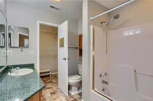 21 Ashford Dr, Cranberry Township, PA 16066 - Photo 25