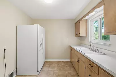 233 Ingram Ave, Pittsburgh, PA 15205 - Photo 11