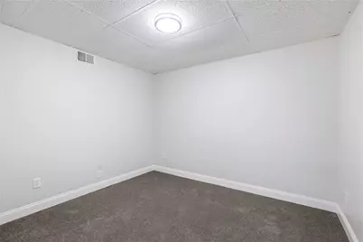 415 Carothers Avenue #3, Scott Township, PA 15106 - Photo 13