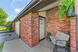 310 Greenwood Dr, North Strabane, PA 15317 - Photo 5