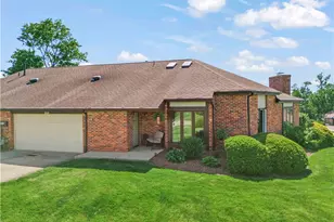 310 Greenwood Dr, North Strabane, PA 15317 - Photo 1