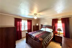 205 E Sheridan Ave, New Castle, PA 16105 - Photo 21