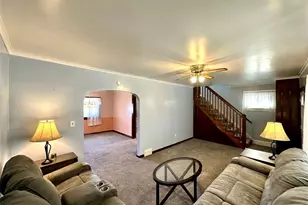 205 E Sheridan Ave, New Castle, PA 16105 - Photo 9
