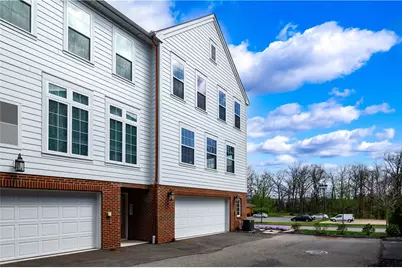 800 Gillian Lane, Cranberry Township, PA 16066 - Photo 1