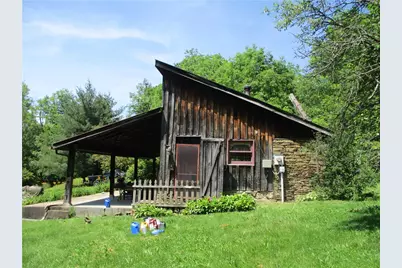 2092 Henderson Ave, Chartiers, PA 15301 - Photo 5