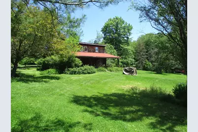 2092 Henderson Ave, Chartiers, PA 15301 - Photo 3