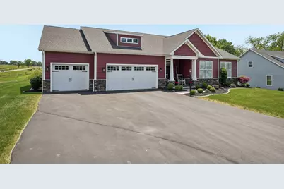 549 Landing Court, Washington Township, PA 15613 - Photo 3