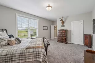 549 Landing Ct, Washington Township, PA 15613 - Photo 21
