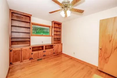 465 N 9th St, White Township, PA 15701 - Photo 17