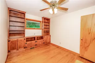 465 N 9th St, White Township, PA 15701 - Photo 17