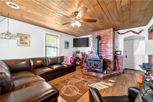 2774 Schwirian Dr, Elizabeth Twp/Boro, PA 15037 - Photo 17