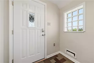 1730 Borland Rd, Scott Township, PA 15243 - Photo 3