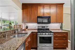 115 Elmore Rd, Pittsburgh, PA 15221 - Photo 9